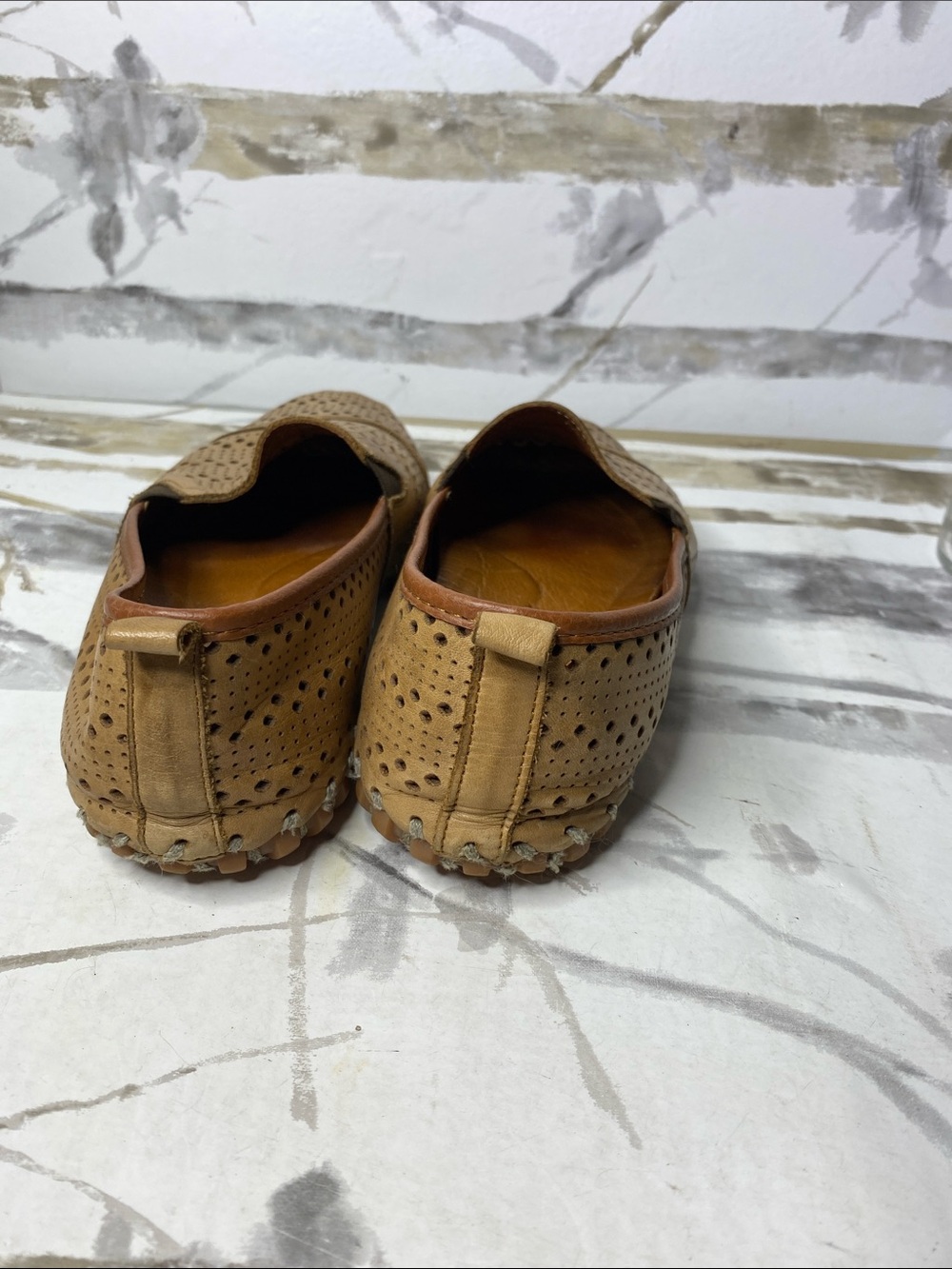 Spring Step Leather Perforated Flats - Picture 5 of 6